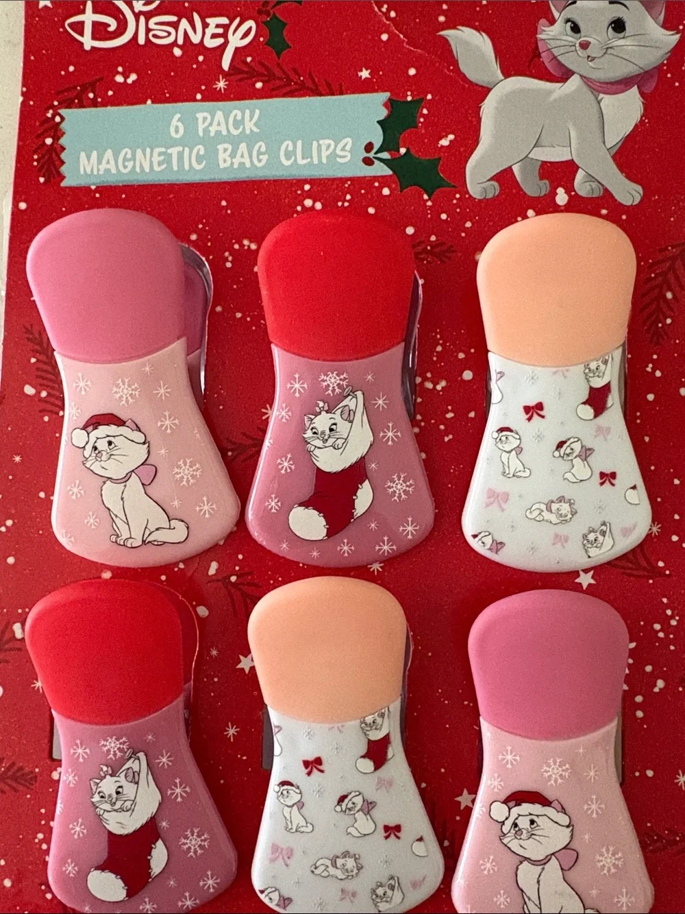 Disney, the Aristocats Marie set of six bad clips with magnets New